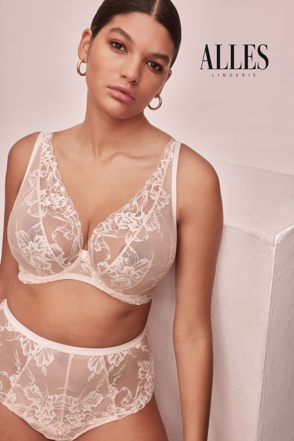 Бюстгальтер-бралетт Sublime (Размер: 70G) (Цвет: телесный)