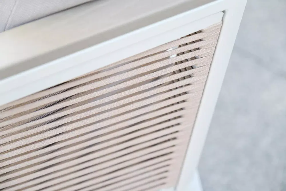 "Сан Ремо" кресло плетеное из роупа садовое, каркас алюминий белый, роуп бежевый, ткань бежевая