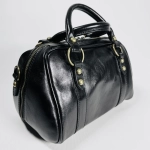 Женская сумка-саквояж из натуральной кожи черного цвета