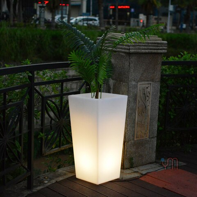 Светящиеся кашпо "Конус" 73,5см квадратной формы