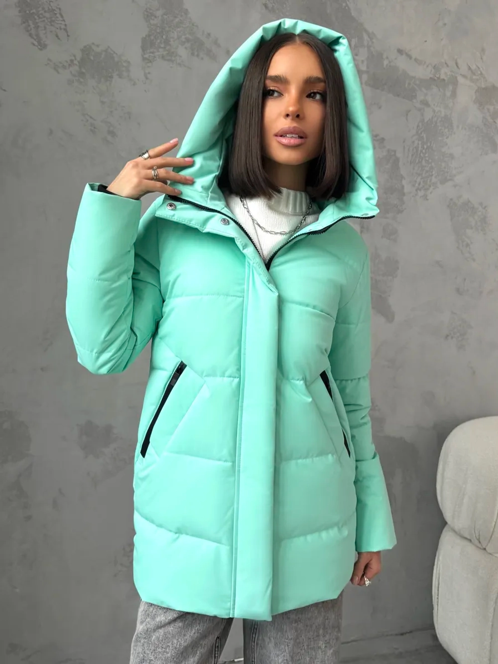 Куртка весенняя удлиненная с капюшоном