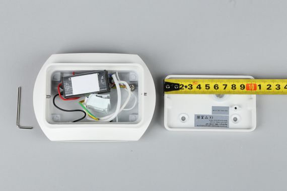 Настенный светодиодный светильник Omnilux Cassiano OML-21001-07