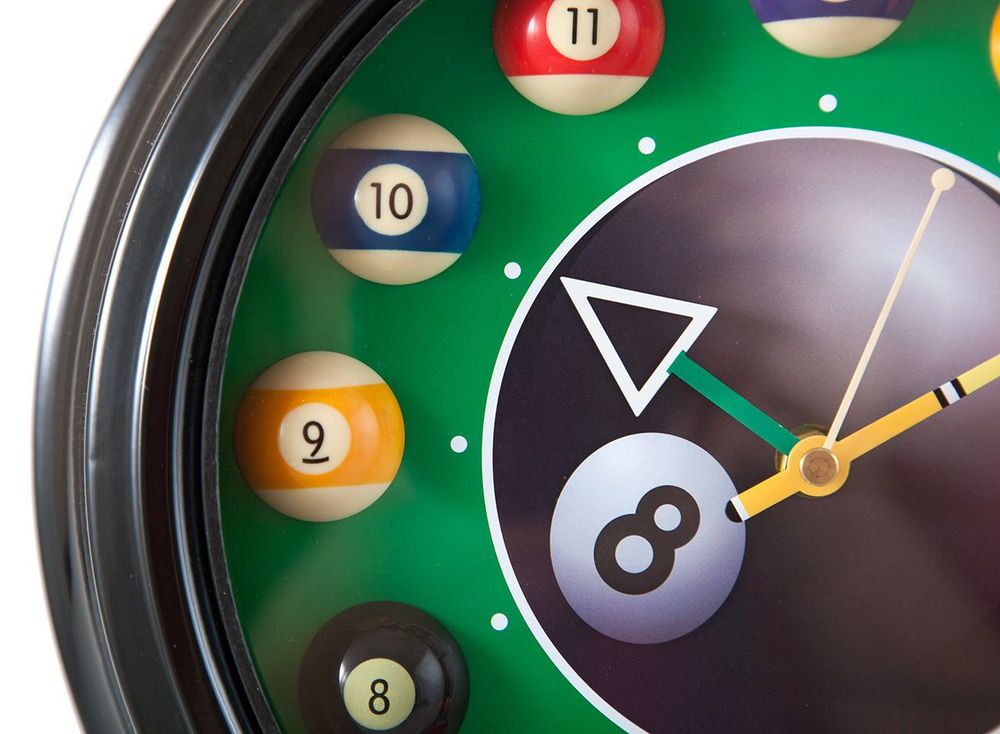 Часы настенные "12 шаров" D30 см (черные), металл