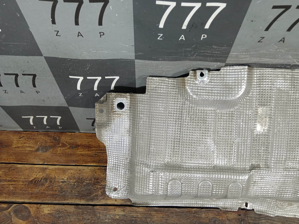 Тепловой экран глушителя Geely Tugella 19-нв Б/У Оригинал 2064010300