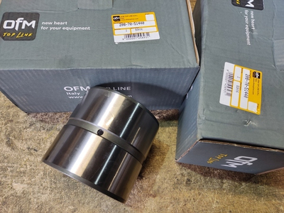 Втулка 208-70-51440