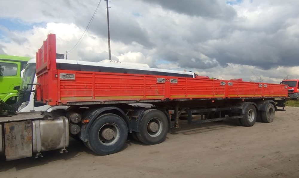 МАЗ 938660* Полуприцеп бортовой 938660-2010