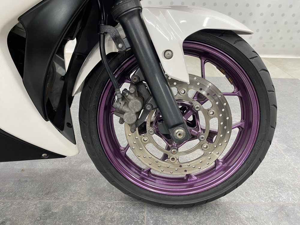 Yamaha YZF-R25 , 2015