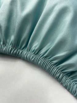 Постельное белье Milky Garden "" семейное   наволочки 50х70 2шт Простынь на резинке 160х200 см  Пододеяльник 145х215 см(2шт)