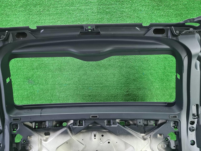 Крышка багажника Land-Rover Discovery 5 2016-н.в.