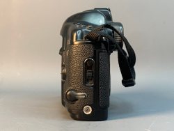 Canon EOS 1V body
