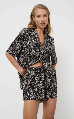 ELAINA Пижама женская с шортами