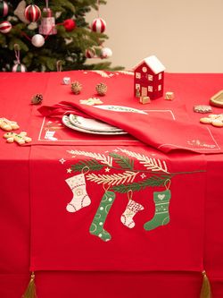 Дорожка на стол Winter wishes из коллекции New Year Essential, 45х150 см