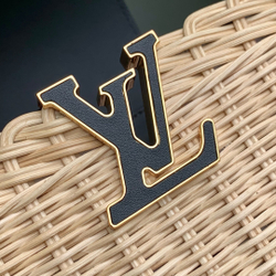 Louis Vuitton Capucines BB