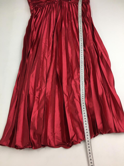 Платье алое 44-46 размер, новое