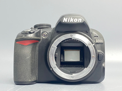 Nikon D3100 kit 18-55mm VR 10700 кадров