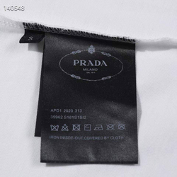 Футболка Prada