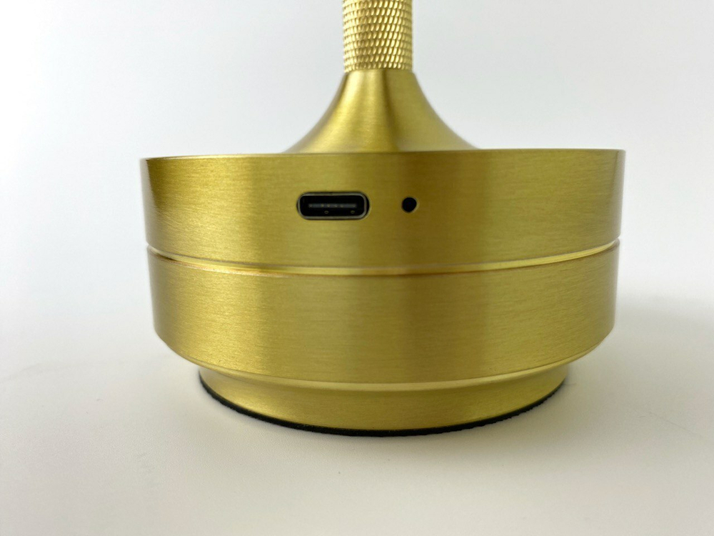 Лампа настольная Turn