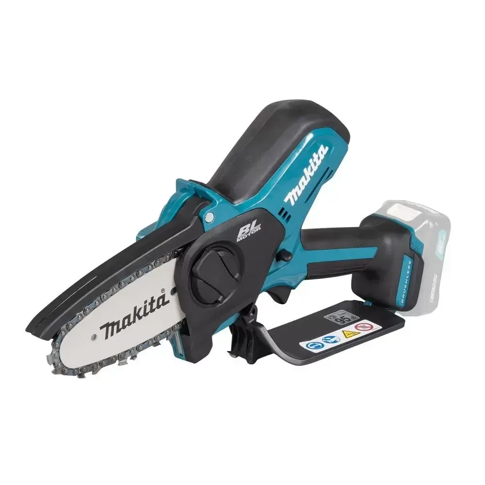 Аккумуляторная цепная пила Makita UC100DWA