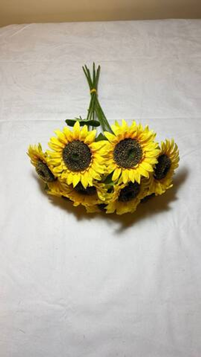 Желтые подсолнухи / Высота 44 см. 9 стебелей 9 бутонов/