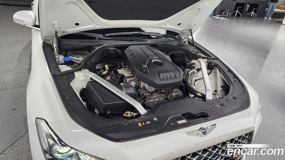 Genesis G70 2.0T (06.2020)
