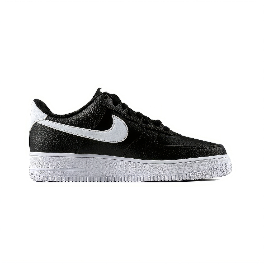 Nike Air Force 1 07 "Black White Pebbled Leather"