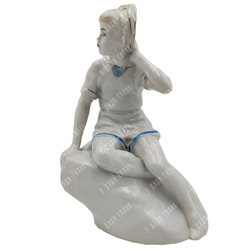 Фарфоровая статуэтка Петя Бачей. Городница. Фарфор, золочение. УССР.  1957-1960 гг.