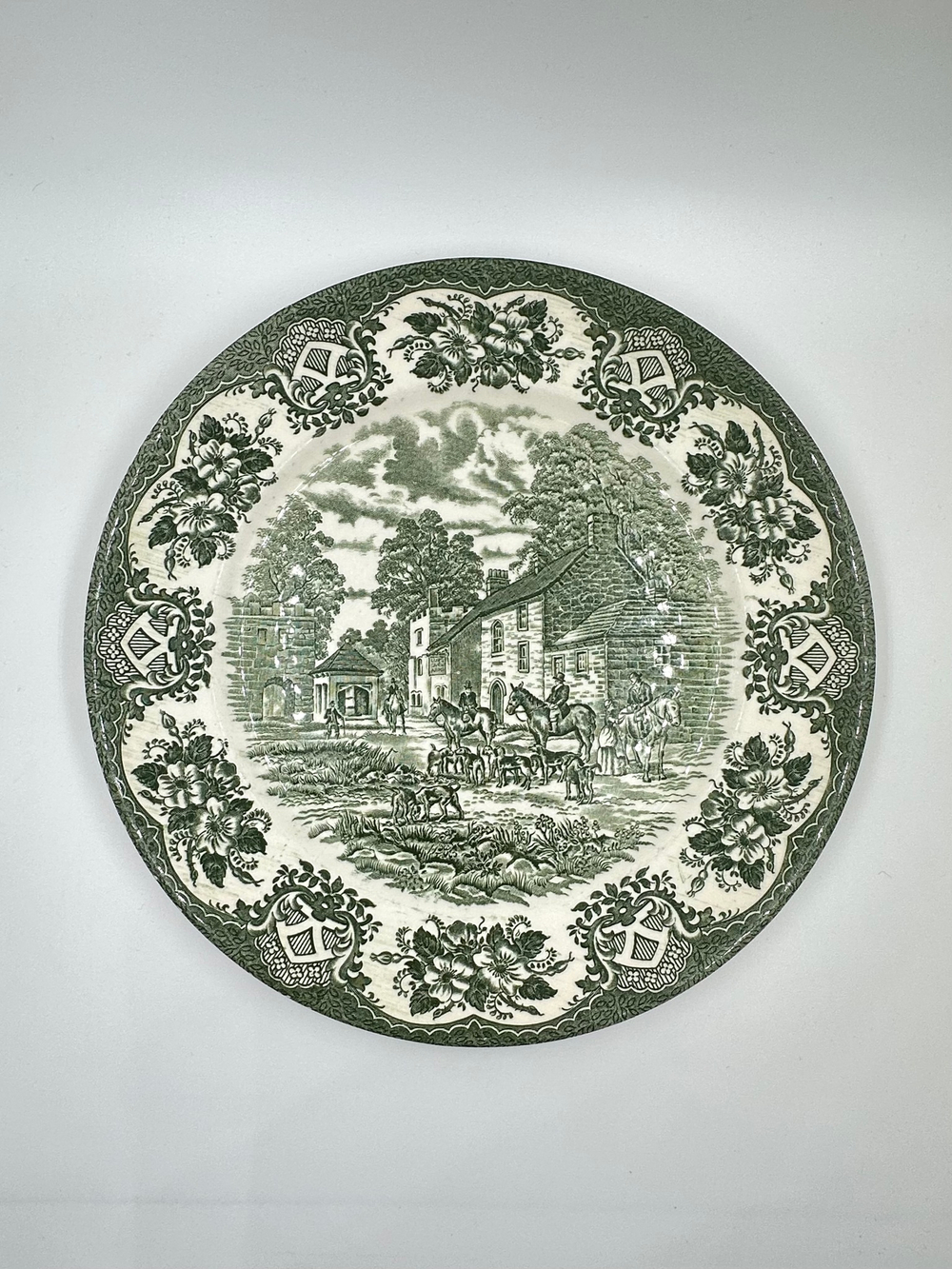 Тарелка 24,5см English Ironstone