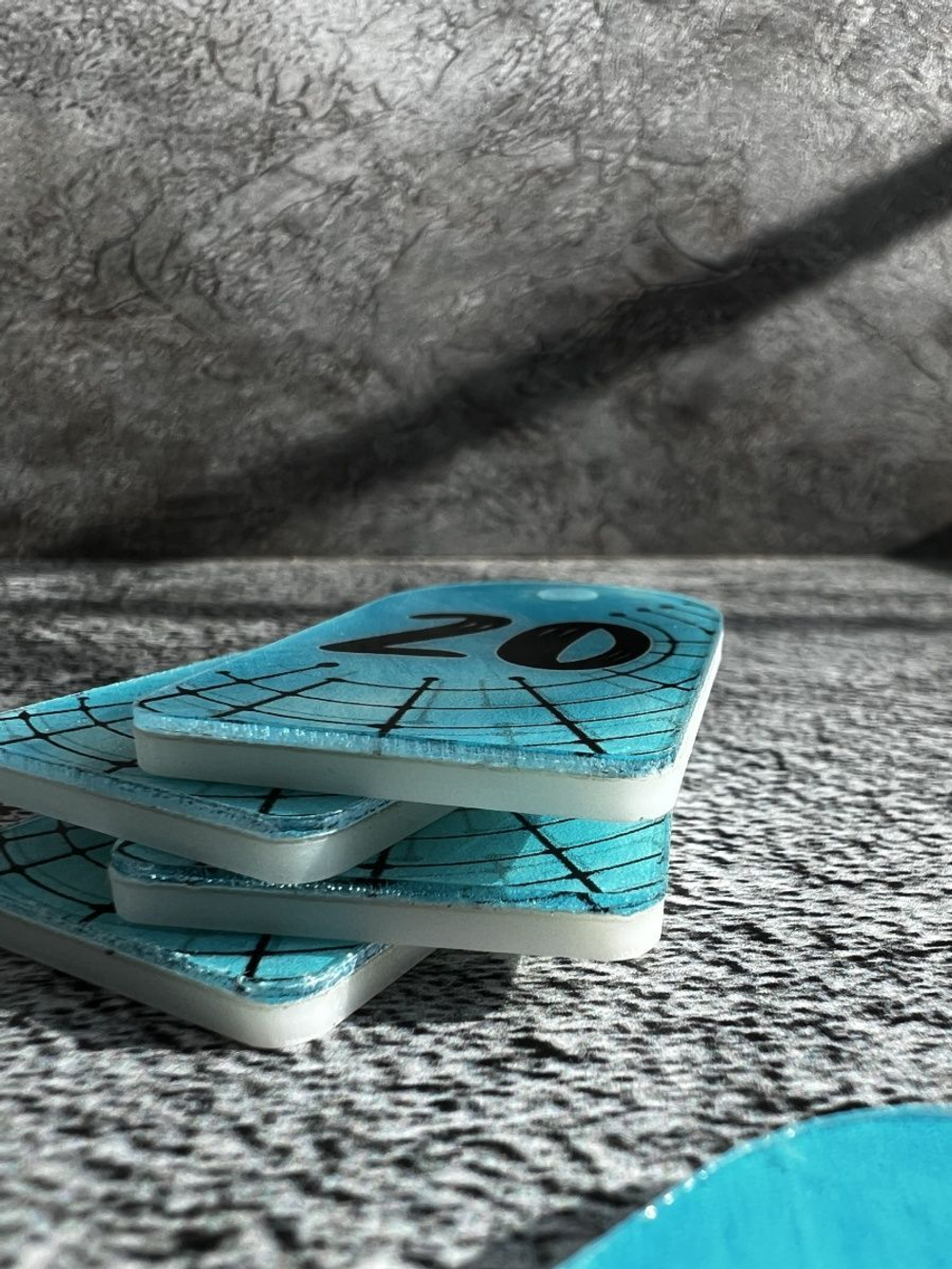 Номерки для ключей из акрила