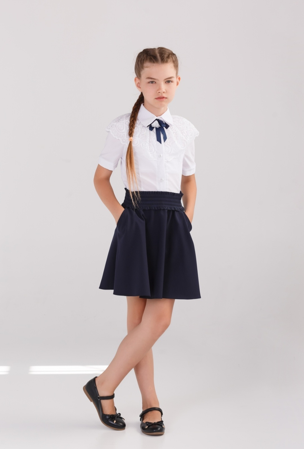 Юбка школьная для девочки синяя тёмно-синяя клёш свободная расклешенная широкая свободная на резинке пышная классическая высокая талия колокол солнце полусолнце размер 122 128