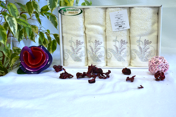 Набор салфеток TASLI - ТАШЛИ в размере 30*50 Maison Dor (Турция)