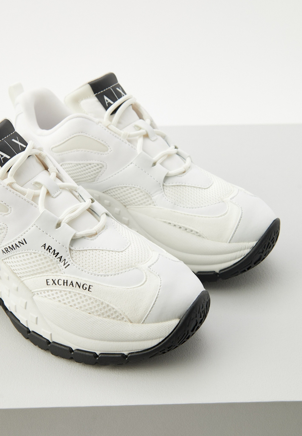 Кроссовки женские ARMANI EXCHANGE