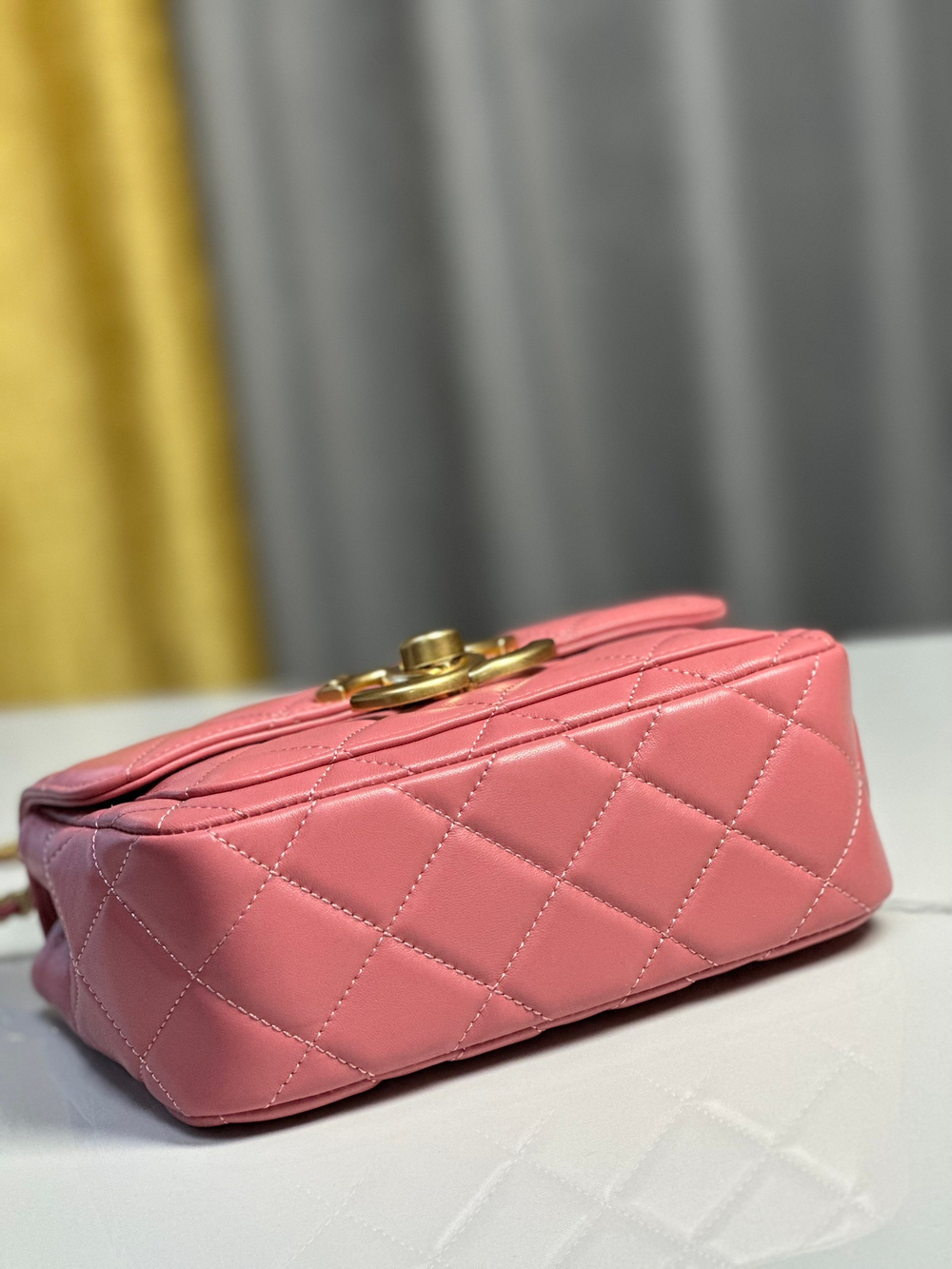 Chanel Bag 19 cm