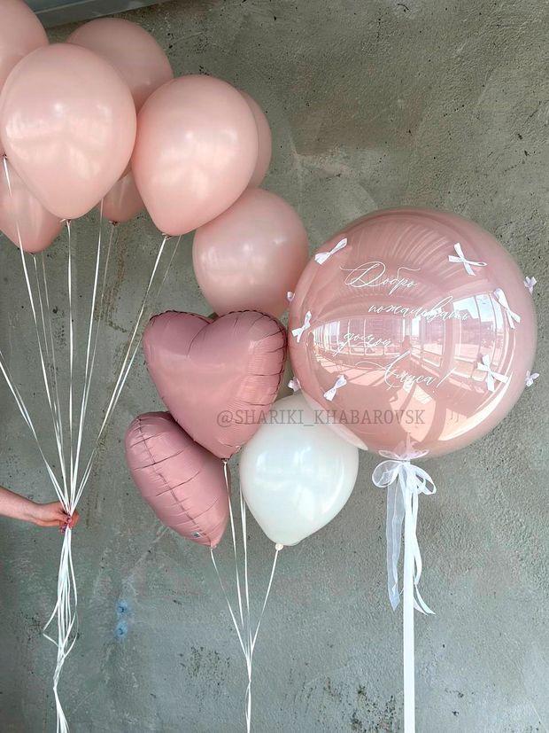 Воздушные шары на выписку для девочки №8043