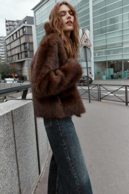 ZARA ДВУСТОРОННЯЯ КУРТКА С ИСКУССТВЕННЫМ МЕХОМ, ТЕМНО-КОРИЧНЕВЫЙ