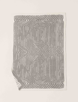 Плед 137х183 Barefoot Dreams Asscher кремовый с серым трикотажный