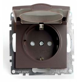 Розетка с заземлением и со шторкой, без рамки с крышкой Stekker Катрин 49029