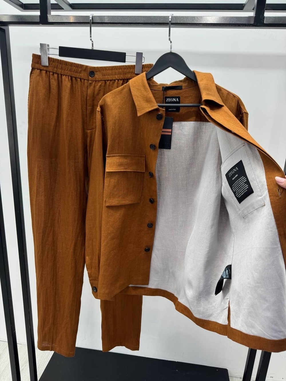 Льняной костюм Ermenegildo Zegna