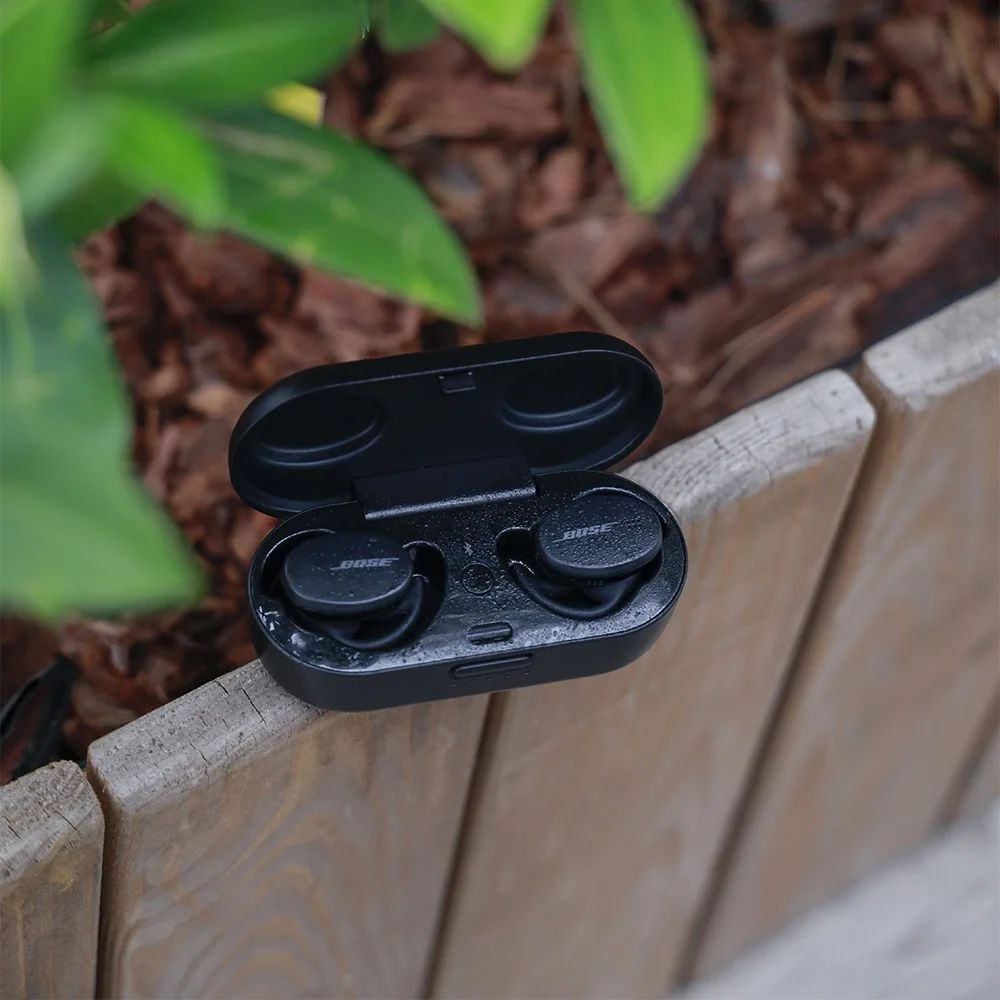Беспроводные наушники Bose SPORT EARBUDS
