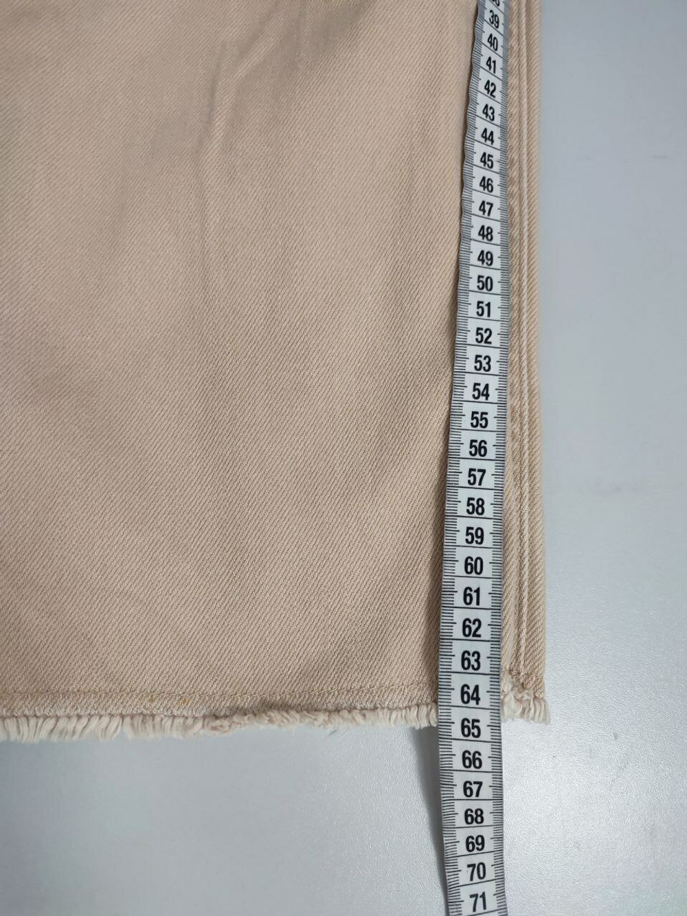 Джинсы светлые 46 размер