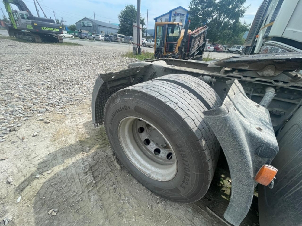 SITRAK C7H 4x2 Седельный тягач ZZ4186V361HE (Дизельный, 10,5 л, 441 л.с., АT)