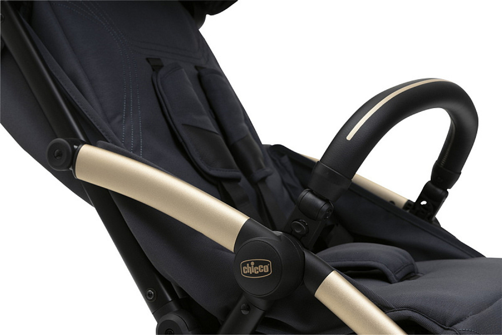 Коляска прогулочная Chicco XPlus Dark Shadow