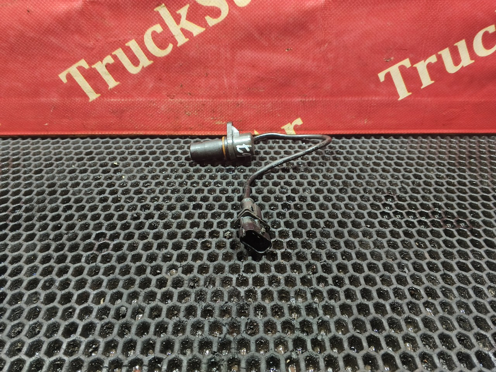 Датчик положения распредвала 2020г.