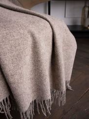 Плед MINO 1-00 из овечьей шерсти  ANINAMAS