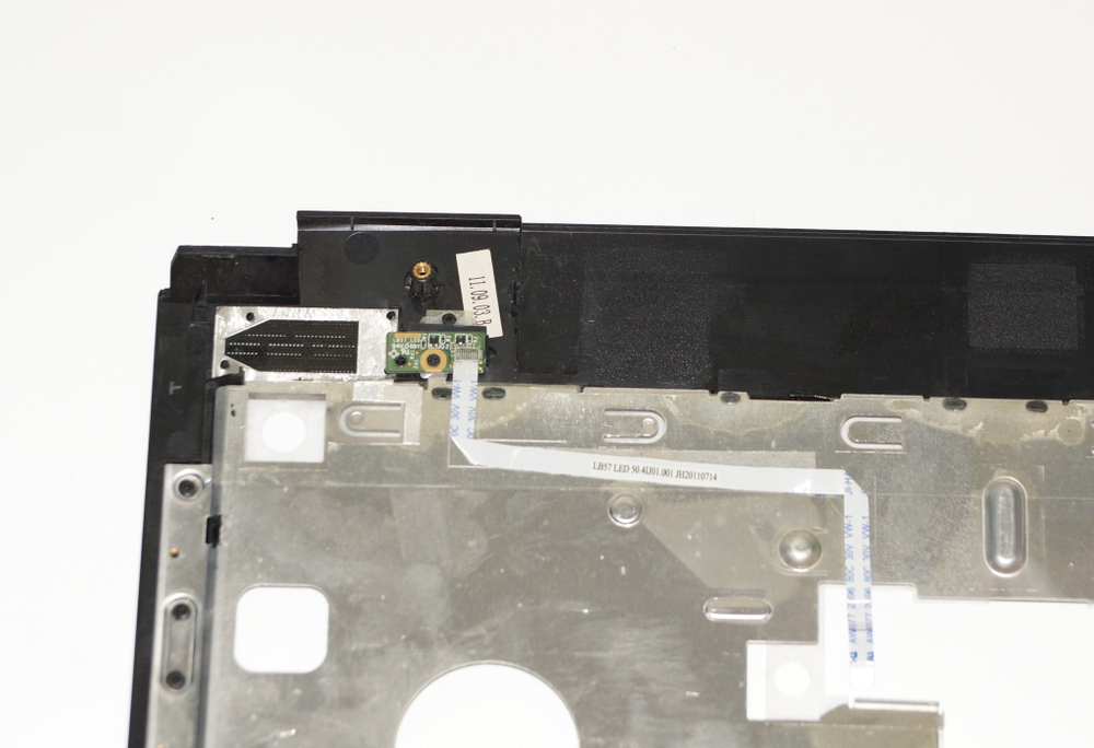 Верхняя часть корпуса ноутбука (палмрест) Lenovo B570E 60.4IJ02.007