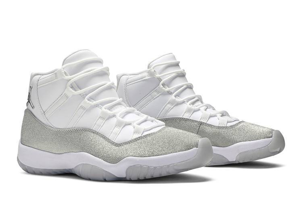 Кроссовки Jordan Air Jordan 11 Metallic Silver (Женская размерная сетка)