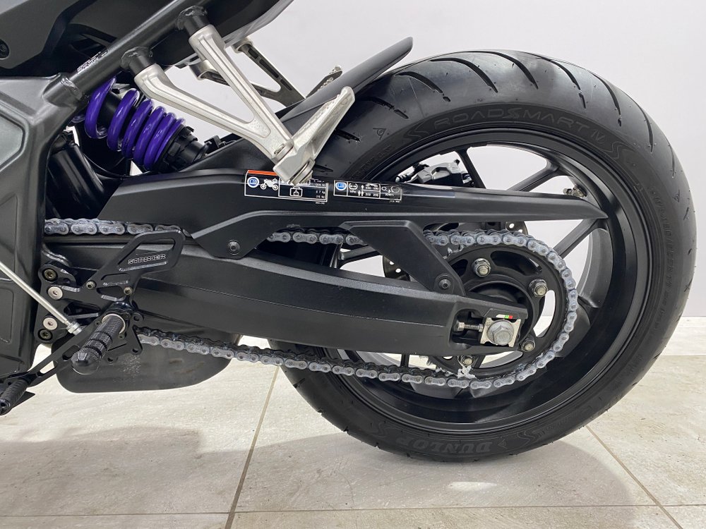 Honda CBR650R 050175