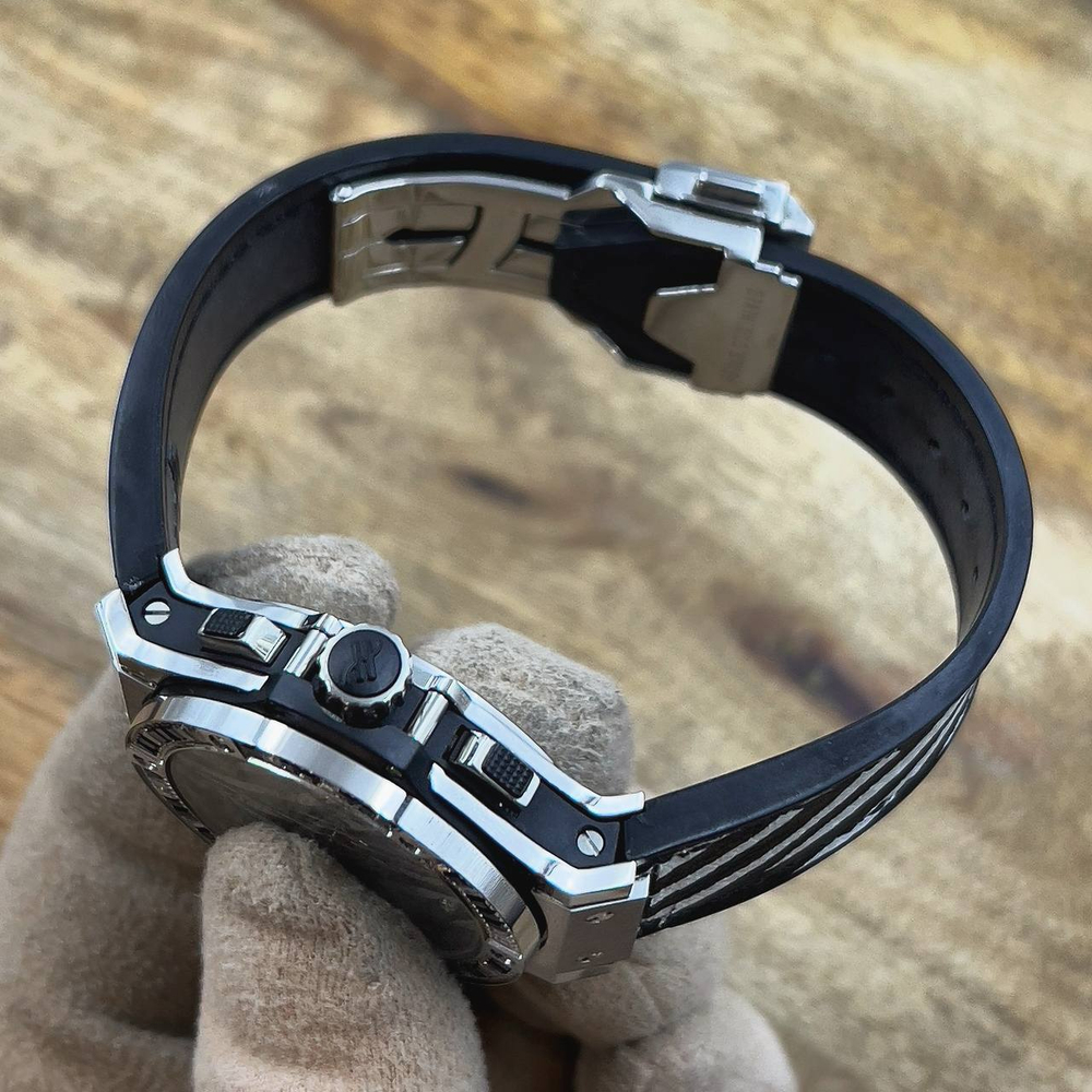 Часы Hublot