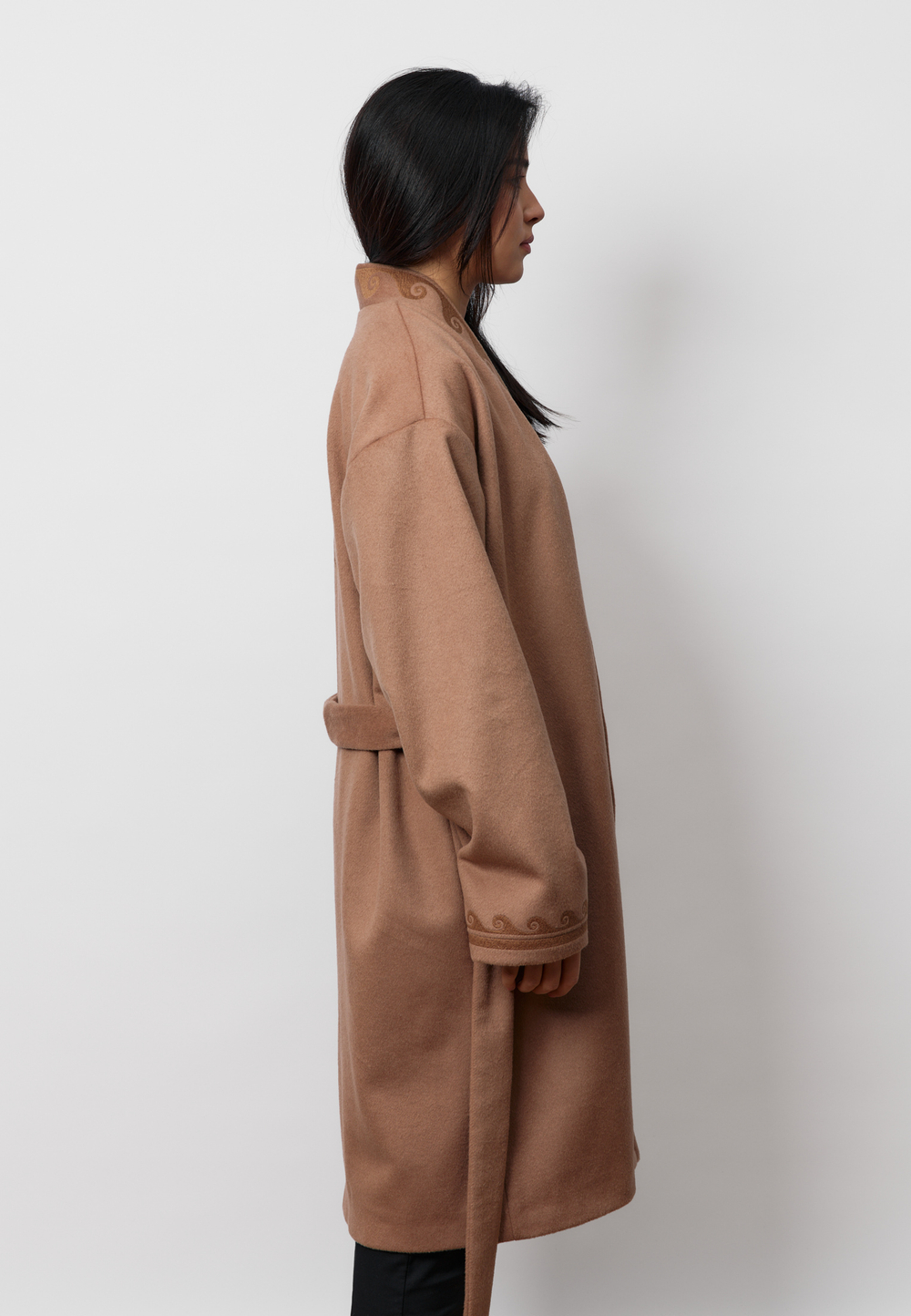 Шапан шерстяной удлиненный OYU TOLQYN CAMEL