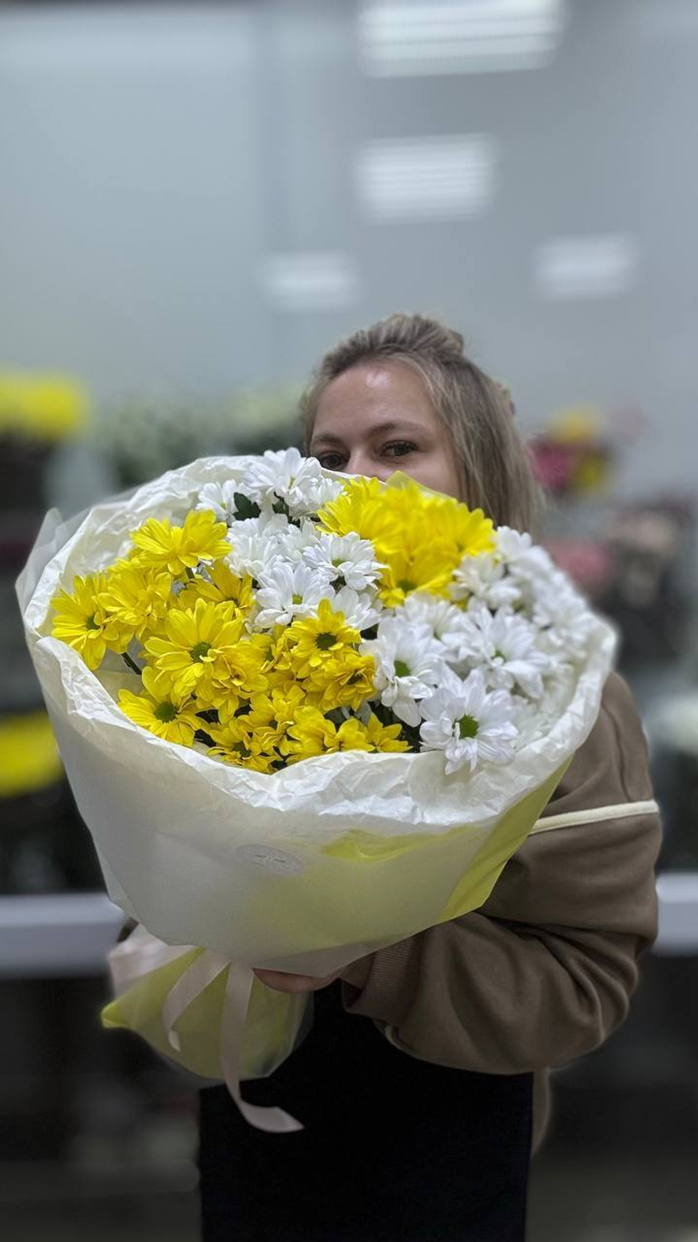 Букет из 7 веток хризантем