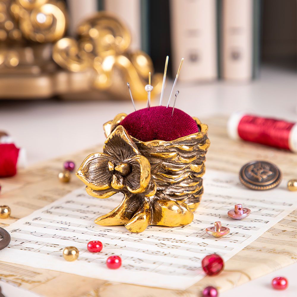 Игольница Орхидея Ликаста Бронза